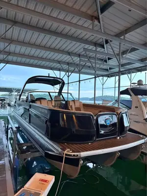 2023 Premier SS 270
