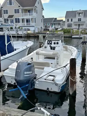 NauticStar 19 XS Center Console Boat