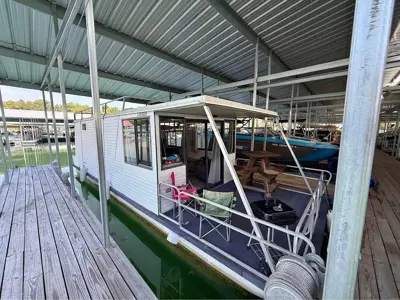 1992 Catamaran Houseboat