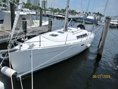 Beneteau 377 sailboat