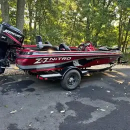 2008 Nitro Bass Z-7