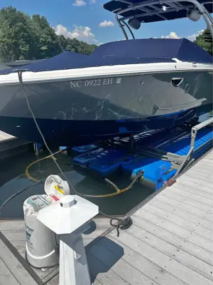 2018 Cobalt R7 Surf Boat Immaculate condition, low hours