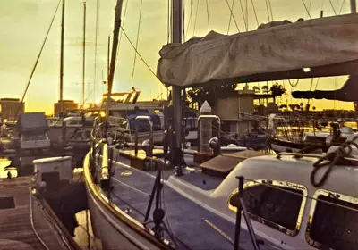 Sailboat Columbia 50