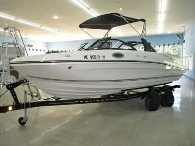 2016 Bayliner VR6 Bowrider I/O