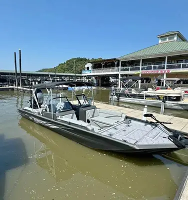2023 SeaArk Super Lounge Easy 26