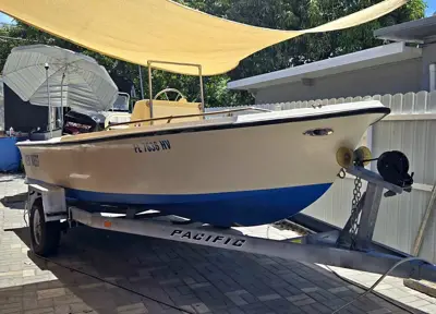 17' Key West Boat