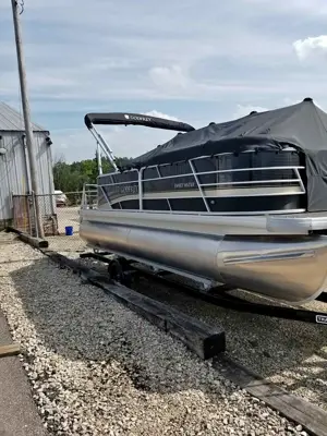 Godfrey-sweetwater pontoon boat