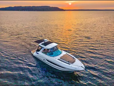 2021 Searay 350