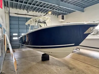 2026 Cobia 305cc
