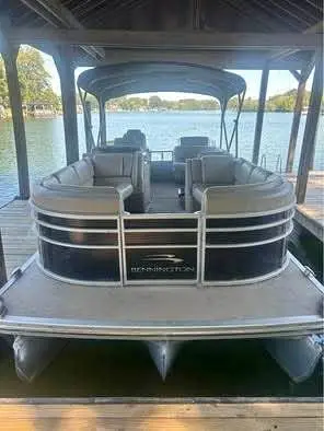 2011 Bennington 2575 RCW