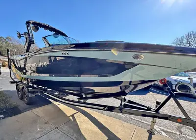 2025 MasterCraft X24