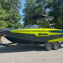 2023 MALIBU M-SERIES M220 AGGRESSIVE DEAL / SURF READY🌊