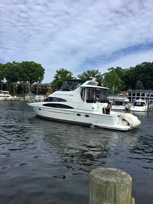 2001 Carver 444 motor yacht