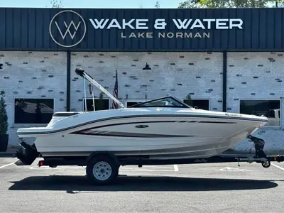 2017 SeaRay 190 SPX