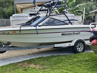 1998 Mastercraft 205