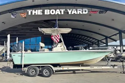 2004 Palmetto Custom 22 Excursion Center Console Bay Boat 300 HP