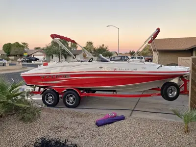2007 Tahoe Deck Boat 22.5 feet