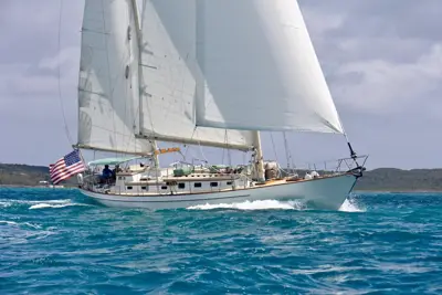 SPIRIT OF TRADITION CLASSIC SAILING YACHT