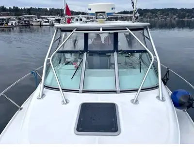 2000 Boston Whaler conquest