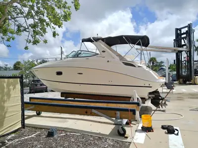 2012 Sea Ray Re-Powered Sundancer 280