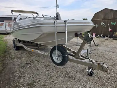 2004 Hurricane SD237 Sun Deck SD237