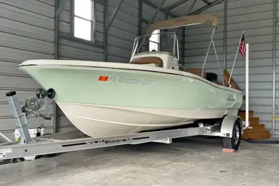 2024 Pioneer islander 180
