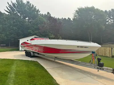 Black Thunder Powerboat