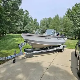 2002 Lund 1700 Fisherman Adventure
