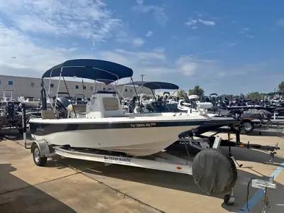 2019 NauticStar 195 Bay