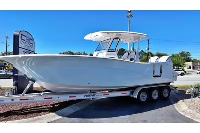 2026 Sea Fox 288 Commander powered by twin Yamaha 300's!