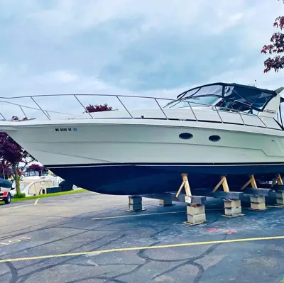 1999 Trojan/Carver 400 Express