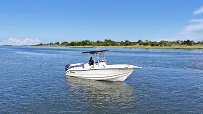 2004 Triton 2486