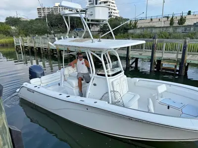 Sea Fox 2015 246 Commander Center Console Boat with trailer and truck Yamaha 300 Engine