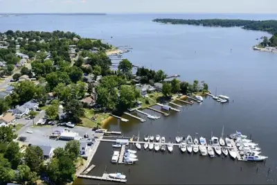 Blake's Bar Harbor Marina
