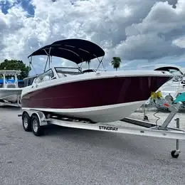 2027 STINGRAY BOATS 20 SBX