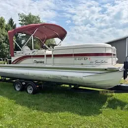 2011 Premier “Tritoon” & Trailer 220 Sunsation (115hp) 270hrs