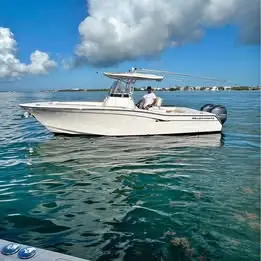GRADY WHITE 271 CANYON CENTER CONSOLE