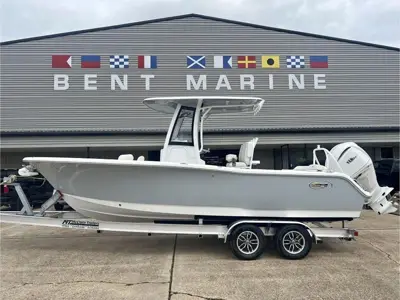 2027 Sea Hunt Ultra 245 SE