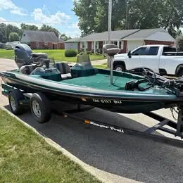 1997 Ranger R82