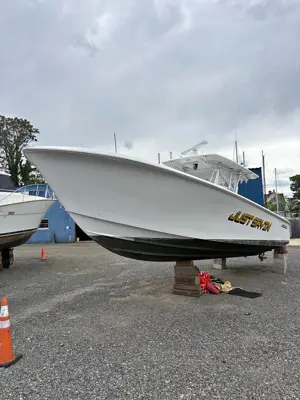2015 Sea Hunter 37