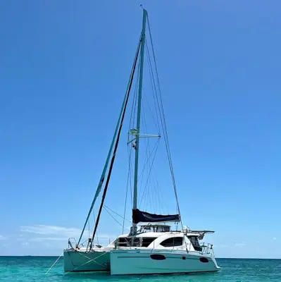 2013 Robertson & Caine leopard 39 sailing catamaran