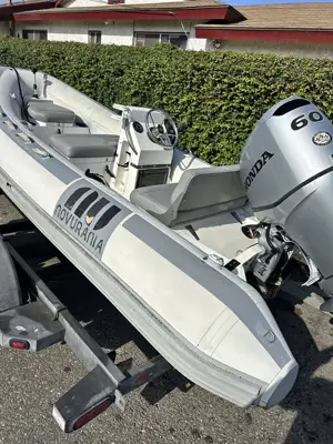 98 Novurania 13' Deluxe Rib