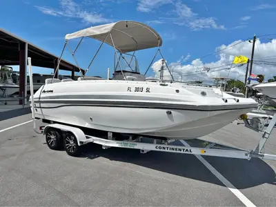 2019 Hurricane 19 CC Coastal Edition