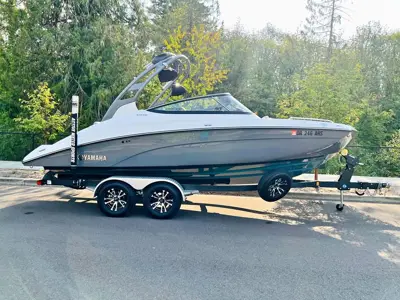 2022 Yamaha 212SD