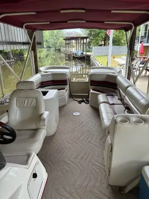 2006 Aloha 32’ Tritoon pontoon boat w/twin 2005 Yahamaha 200