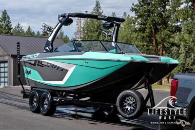2023 Tige 20 rzx