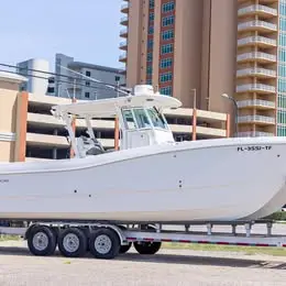 2022 World Cat 325 CC (225 Hours), 1-owner, NIZPRO Tuned, Helm Master Joystick