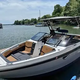 2023 Cobalt R6 Surf