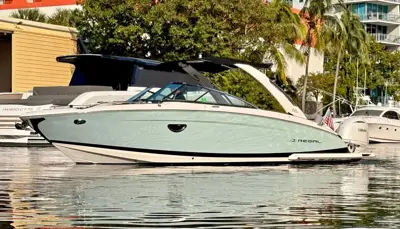 2024 REGAL LX9, 29 ft - MyYachtSales.com
