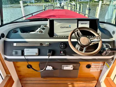 Axopar 28 Brabus Shadow Cabin Boat - 2019